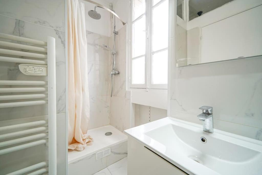 Appartement Studio Buttes-chaumont - Hautpoul - V Paris
